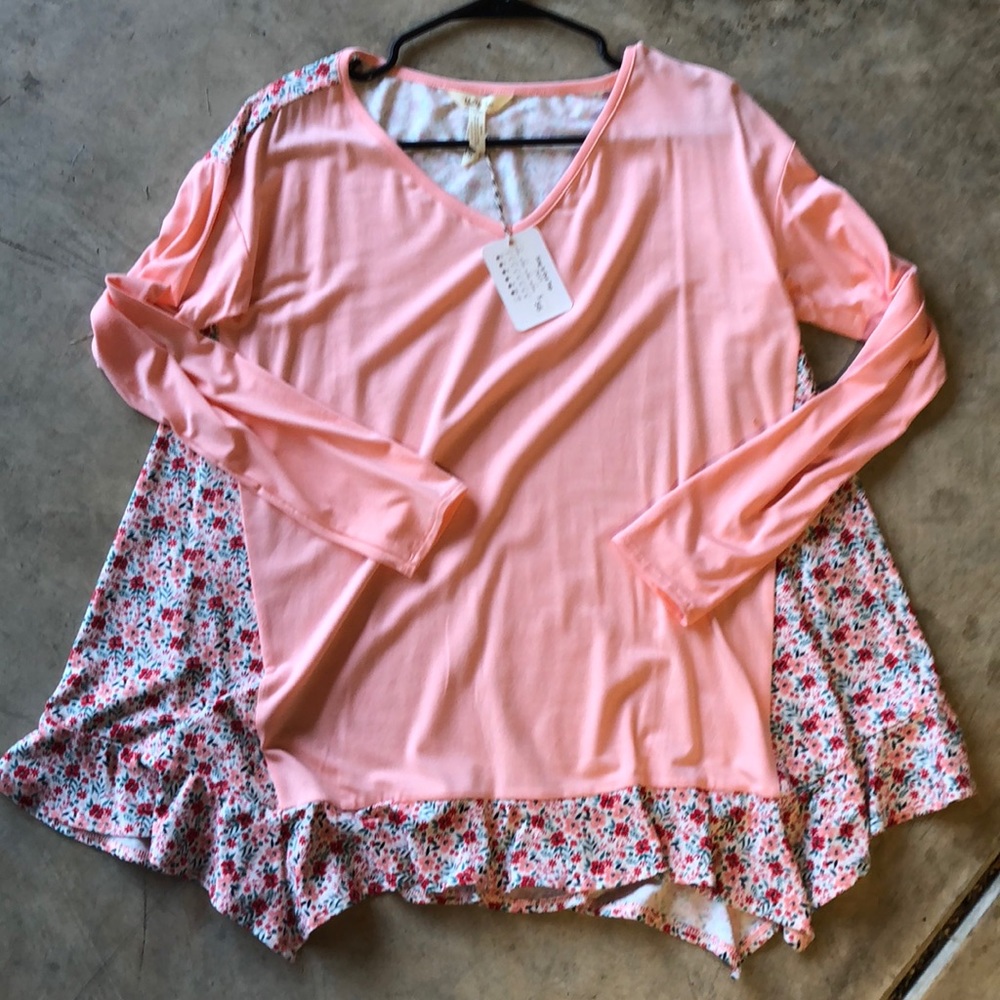 Matilda Jane sing it out top new with tags